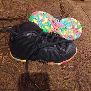 Foams size 11